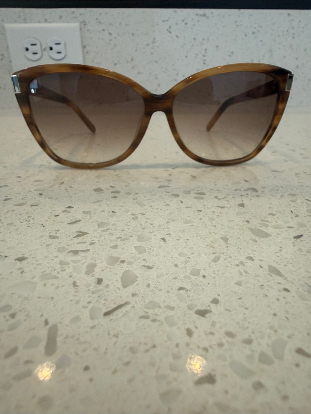Chloe Tortoiseshell Butterfly Cat-Eye Sunglasses Brown Gold Accents